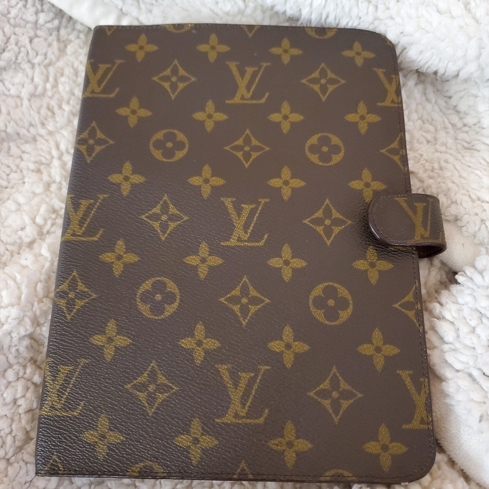 Louis Vuitton Mongram Agenda Book